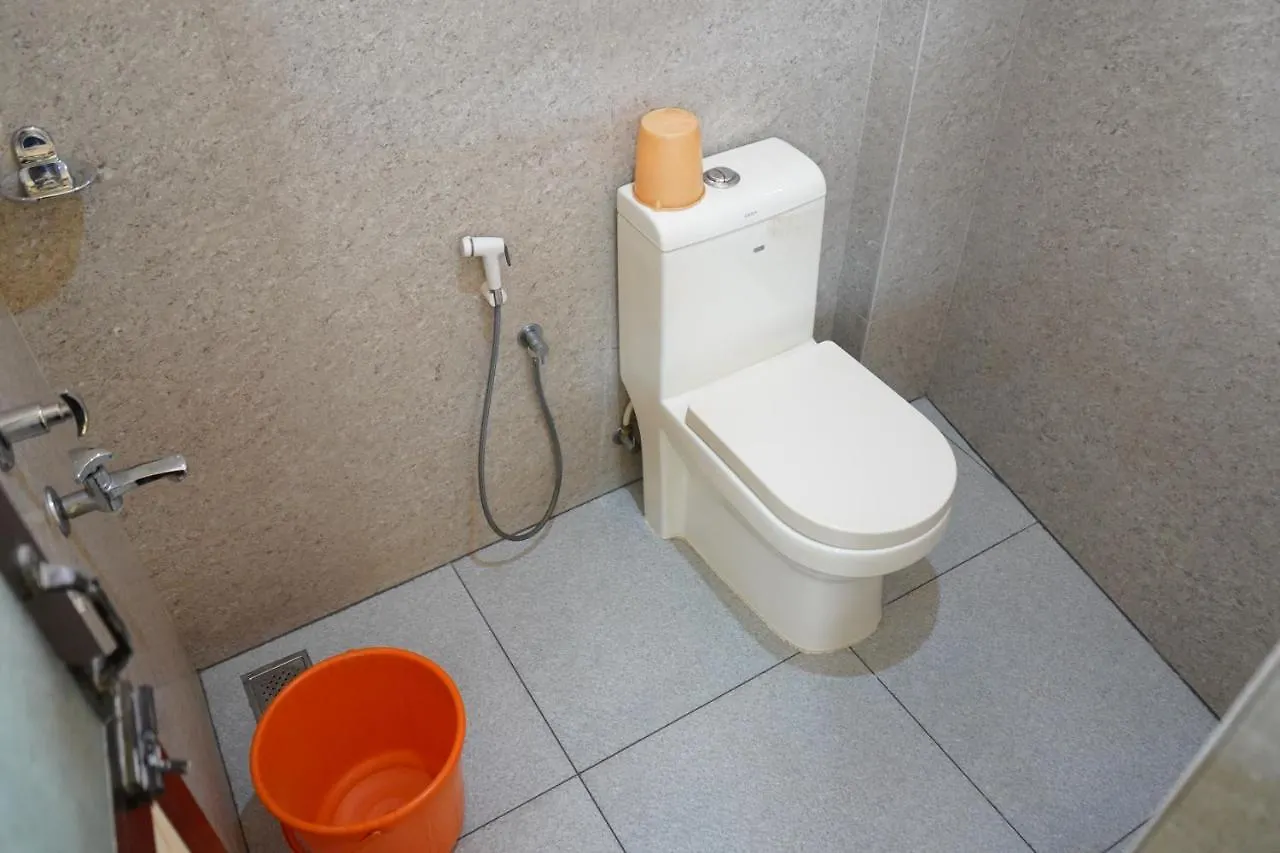 Sangeetha Tourist Home Thiruvananthapuram 0*,