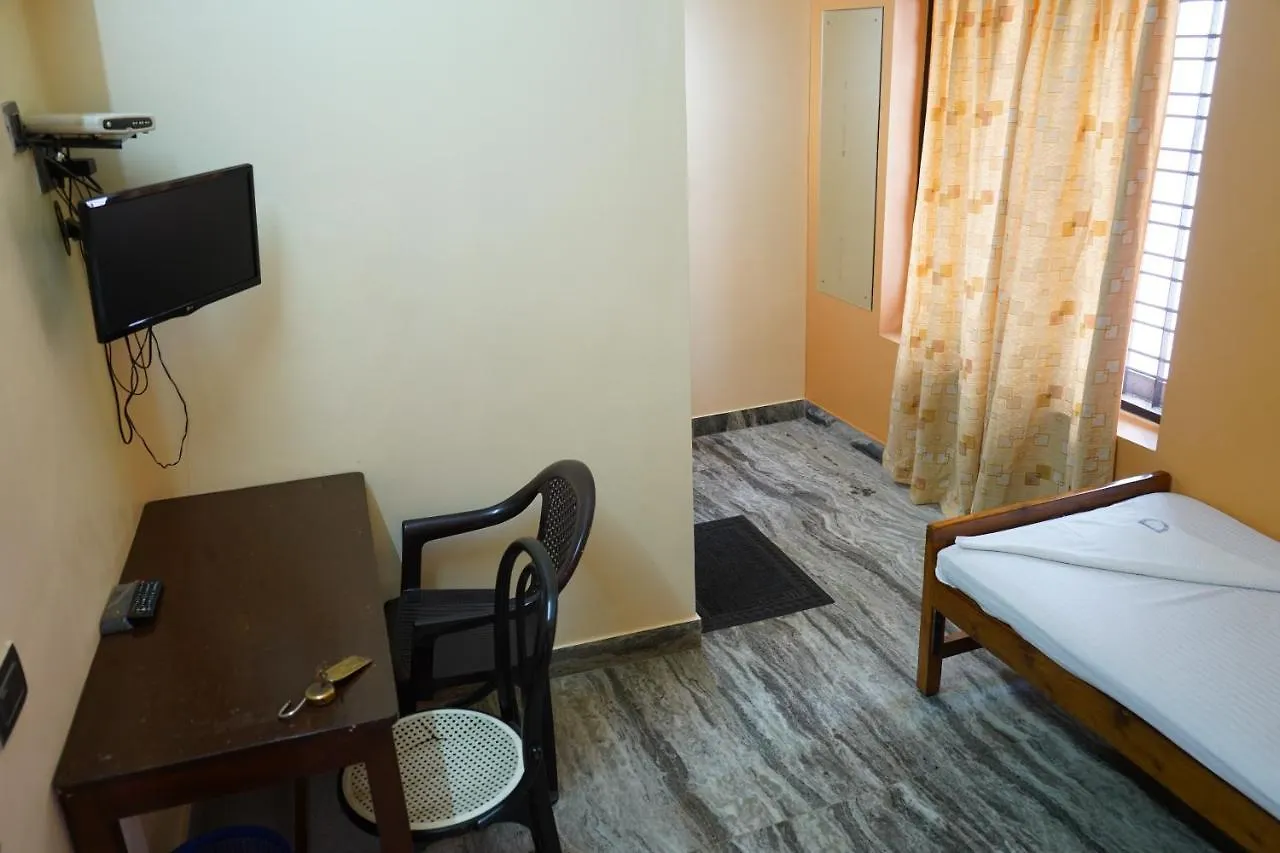 Sangeetha Tourist Home Thiruvananthapuram 0*,
